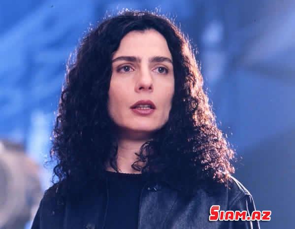 Ermənistanda “siyasi zəlzələ”: Diaspor Sarkisyana savaş açdı Ermənistanda “siyasi zəlzələ”: Diaspor Sarkisyana savaş açdı
