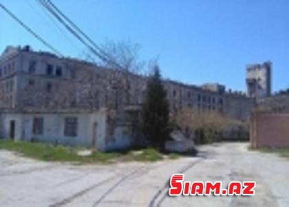 Tağıyevin toxuculuq kombinatı talan olunub, yataqxanası çökür - Heykəlini isə gedər-gəlməzə aparıblar...