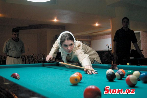 İranda açıq-saçıq xanımlar – FOTOLAR İranda açıq-saçıq xanımlar – FOTOLAR