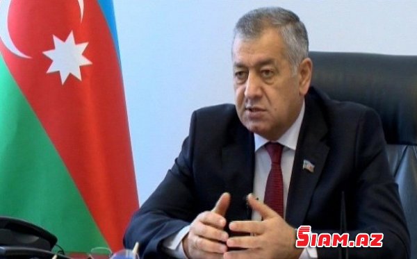 Gömrükdə rüsumlar niyə yüksəkdir? - ŞƏRH Gömrükdə rüsumlar niyə yüksəkdir? - ŞƏRH