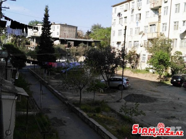 Nəsimi rayonunda sakinlər etiraz aksiyası keçirib - FOTO Nəsimi rayonunda sakinlər etiraz aksiyası keçirib - FOTO