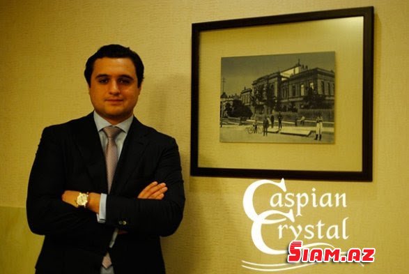 Eldar Mahmudovun oğlu üzə çıxdı: fransızlarla müqavilə bağladı Eldar Mahmudovun oğlu üzə çıxdı: fransızlarla müqavilə bağladı