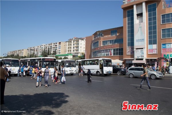 Tıxac, sıxlıq, piyada, söyüş... - Heç kim günahkar deyil? - REPORTAJ, FOTOLAR Tıxac, sıxlıq, piyada, söyüş... - Heç kim günahkar deyil? - REPORTAJ, FOTOLAR