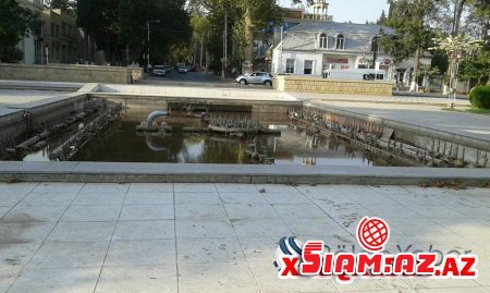 Göyçayın icra başçısı “zibilpulu”ndan sərvət qazanır? - sakinlər ölkə başçısına müraciət etdi-FOTO Göyçayın icra başçısı “zibilpulu”ndan sərvət qazanır? - sakinlər ölkə başçısına müraciət etdi-FOTO