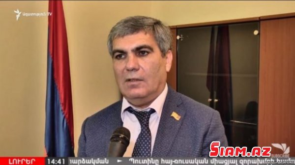 Keçmiş Baş Nazir Aram Sərkisyan: “Rusiya lap belimizə minib...” Keçmiş Baş Nazir Aram Sərkisyan: “Rusiya lap belimizə minib...”