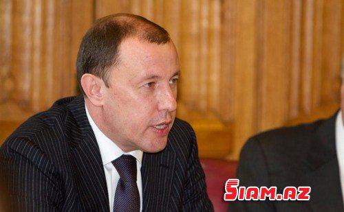 Eldar Mahmudov həbsə gedir – niyə məhz indi… Eldar Mahmudov həbsə gedir – niyə məhz indi…
