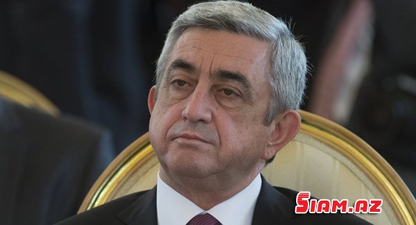Ermənistanda tələbə qiyamı: işğalçı ölkəni qarışdıran 3 səbəb Ermənistanda tələbə qiyamı: işğalçı ölkəni qarışdıran 3 səbəb