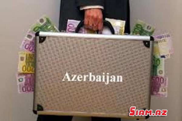 FAZİL MƏMMƏDOVUN “QARA KASSASI” ÖLKƏDƏN QAÇIB! – “Yeni nazir 1 milyard dolların yerini tapmalıdır” FAZİL MƏMMƏDOVUN “QARA KASSASI” ÖLKƏDƏN QAÇIB! – “Yeni nazir 1 milyard dolların yerini tapmalıdır”