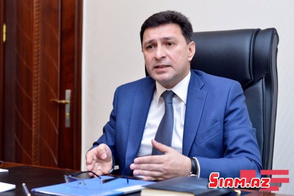 SİZ NƏ EDİRSİNİZ, GƏRAY GƏRAYBƏYLİ?! SİZ NƏ EDİRSİNİZ, GƏRAY GƏRAYBƏYLİ?!